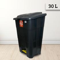 Lixeira com Pedal 30 litros Preta Reforçada Luxo Plastica Banheiro Sala Cozinha Quarto Escritório Lixeira com Pedal 30 litros Preta Reforçada Luxo Plastica Banheiro Sala Cozinha Quarto Escritório