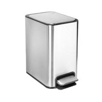 Lixeira com Pedal Piso Docol Flat 7L Aço Inox Balde Removível Lixeira com Pedal Piso Docol Flat 7L Aço Inox Balde Removível