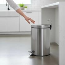 Lixeira de Banheiro Cesto de Lixo para Cozinha Lixeira Inox Redonda Multiuso 5 Litros Para Escritório Cozinha Banheiro Cesto removível Alça e Pedal