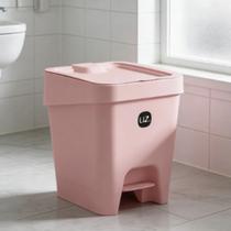 Lixeira de Cozinha Bancada e Chão 8 Litros Resistente com Pedal Uz Premium - Rosa Lixeira de Cozinha Bancada e Chão 8 Litros Resistente com Pedal Uz Premium - Rosa