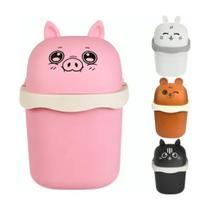 Lixeira de Mesa Animais Compacta 1,5L 14x14x22cm Decorativa Lixeira de Mesa Animais Compacta 1,5L 14x14x22cm Decorativa