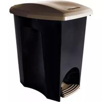 Lixeira de Plástico Banheiro Cozinha E-Black Com Pedal 7L Lixeira de Plástico Banheiro Cozinha E-Black Com Pedal 7L