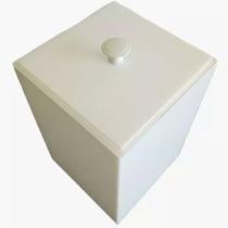 Lixeira em Acrílico 5,5 Litros Tampa com Puxador