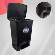 Lixeira Grande Preta com Pedal e Tampa Segura 35L Sustentável e Moderna