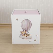 Lixeira Kit Higiene MDF com Tampa Quarto Infantil Ursa Balão Lixeira Kit Higiene MDF com Tampa Quarto Infantil Ursa Balão