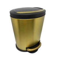 Lixeira Oval Dourada Fosca e Preta Eros em Aço Inox e Plástico com Pedal 5L Lixeira Oval Dourada Fosca e Preta Eros em Aço Inox e Plástico com Pedal 5L