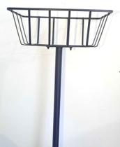 Lixeira para calçada resistente com base Desmontável e com pintura anticorrosiva-preta