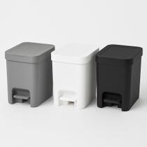 Lixeira Pedal C/ Tampa 6 Litros Cesto de Lixo Banheiro Cozinha Trium Ou Lixeira Pedal C/ Tampa 6 Litros Cesto de Lixo Banheiro Cozinha Trium Ou