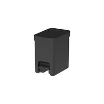 Lixeira Pedal Trium 6 Litros Fechado Martiplast Ou - Preto Lixeira Pedal Trium 6 Litros Fechado Martiplast Ou - Preto