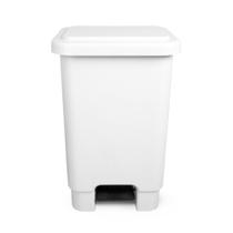 Lixeira plástica 100 litros com pedal - 13158 Lixeira plástica 100 litros com pedal - 13158