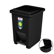 Lixeira Plástica 7 Litros Com Pedal Cesto De Lixo Preto Banheiro Cozinha - SR2207/20 Sanremo Lixeira Plástica 7 Litros Com Pedal Cesto De Lixo Preto Banheiro Cozinha - SR2207/20 Sanremo