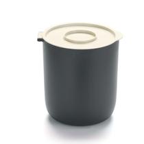 Lixeira Preta com Aramado Interno de 3,5L Lixeira Preta com Aramado Interno de 3,5L