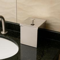 Lixeira Quadrada Inox Brilhante - 5,2L Lixeira Quadrada Inox Brilhante - 5,2L