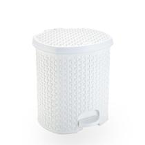 Lixeira Rattan com Pedal 15 Litros Prática, Moderna e Resistente REF 1580