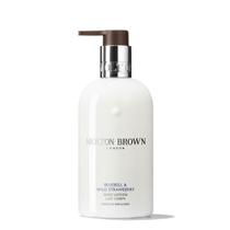 Loção Corporal Molton Brown Bluebell & Wild Strawberry 300mL