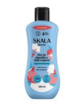 Locao Deo Hidratante Flor De Algodao E Leite Vegetal 200ml - Skala Locao Deo Hidratante Flor De Algodao E Leite Vegetal 200ml - Skala