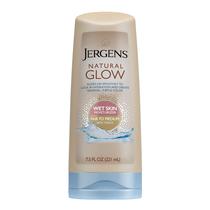 Loção para banho Jergens Natural Glow Pele Clara a Média 220mL Loção para banho Jergens Natural Glow Pele Clara a Média 220mL