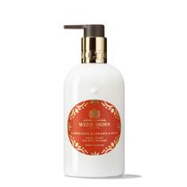 Loção para mãos Molton Brown Marvellous Mandarin & Spice 300ml Loção para mãos Molton Brown Marvellous Mandarin & Spice 300ml