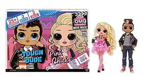 LOL Surpresa OMG Filme Magic Fashion Dolls 2-Pack Tough Dude e Pink Chick com 25 surpresas Incluindo 4 looks de moda, óculos 3D, acessórios de filme e playset reutilizável - Grande presente para idades 4+