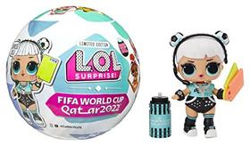 LOL Surprise X FIFA World Cup Qatar 2022 Bonecas com 7 surpresas, incluindo acessórios, boneca colecionável de edição limitada com tema de futebol, brinquedo de férias, ótimo presente para crianças meninas de 4 5 6 + anos - L.O.L. Surprise!