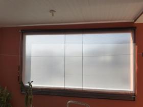 Lona Confeccionada para Toldo Cortina *SOMENTE A LONA* Medidas 3,20m x 2m Translúcida Cinza