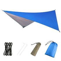 Lona impermeable azul para camping en hamaca Azarxis