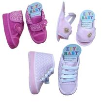 Lote com 3 pares de botinhas menina número 15 Lote com 3 pares de botinhas menina número 15