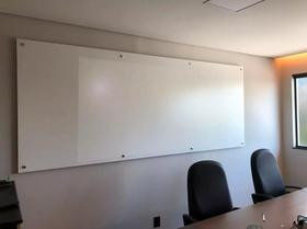 Lousa de Vidro Escrita e Projeção 1,20 X 0,90 Lousa de Vidro Escrita e Projeção 1,20 X 0,90