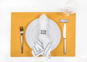 Lugar americano retangular home by odila impermeável amarelo tam 0,35x0,50 barra 5 cm