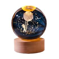 Luminária 3D Led Globo de Vidro Com Base De Madeira USB Para Decoração