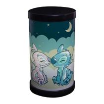 Luminária Abajur Angel e Stitch Disney Luz Difusa 110/220V Oficial Preta Luminária Abajur Angel e Stitch Disney Luz Difusa 110/220V Oficial Preta