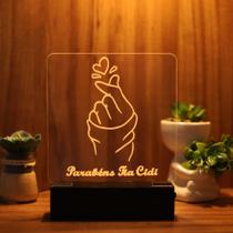 Luminária Abajur Coração Kpop LED Amarelo Luminária Abajur Coração Kpop LED Amarelo