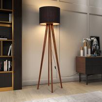 Luminária Abajur De Chão Madri Bivolt Pés De Madeira Maciça Luminária Abajur De Chão Madri Bivolt Pés De Madeira Maciça