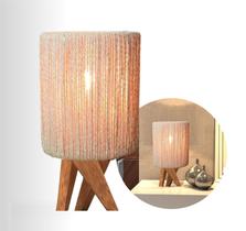 Luminária Abajur de Corda Natural Leblon com Base de Madeira Design Moderno e Sustentável Luminária Abajur de Corda Natural Leblon com Base de Madeira Design Moderno e Sustentável