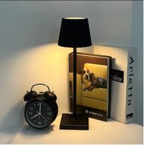 Luminária Abajur de Mesa LED Dimerizável Portátil Sem Fio Recarregável Luz Ajustável Quente e Fria Touch, Design Moderno Ideal para Quarto Escritório Luminária Abajur de Mesa LED Dimerizável Portátil Sem Fio Recarregável Luz Ajustável Quente e Fria Touch, Design Moderno Ideal para Quarto Escritório