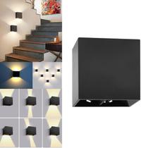 Luminária Arandela Quadrada 4W (Cor Preta) Branco Quente De Parede Com Facho De Luz Ajustável Regulável Direcionável Luminária Arandela Quadrada 4W (Cor Preta) Branco Quente De Parede Com Facho De Luz Ajustável Regulável Direcionável