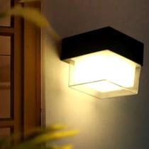 Luminária Arandela Solar 3 Tons De Luz Preta