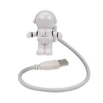 Luminária Astronauta Conexão USB Em Led Baixo Consumo