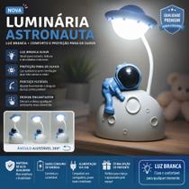 Luminária Astronauta LED Infantil USB Luz Branca Flexível Quarto Menino Luminária Astronauta LED Infantil USB Luz Branca Flexível Quarto Menino