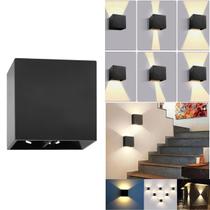 Luminária Balizador Arandela Quadrada (Preta) 4W (Luz Branco Quente) Com Fachos De Luz Ajustável Regulável Direcionável Luminária Balizador Arandela Quadrada (Preta) 4W (Luz Branco Quente) Com Fachos De Luz Ajustável Regulável Direcionável