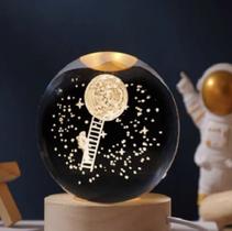 Luminária Bola de Cristal de Mesa Lua Galáxia Astronauta