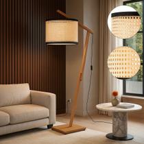 Luminária de Chão Aurora em Madeira com Cúpula de Palha Natural Design Moderno Sala Quarto Decoração Iluminação - DMOB