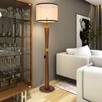 Luminaria De Chão Imperial DMOB Com Detalhe Dourado No Pé Luminaria De Chão Imperial DMOB Com Detalhe Dourado No Pé