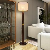 Luminária De Chão Imperial Pés Tabaco Cúpula Tela Sintética Acabamento Ferro em Dourado Luminária De Chão Imperial Pés Tabaco Cúpula Tela Sintética Acabamento Ferro em Dourado