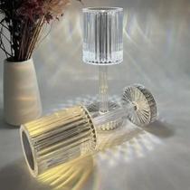 Luminária De Mesa Abajur de Cabeceira 3 Mudança De Cor Criativo Luz LED Acrílica Luminária De Mesa Abajur de Cabeceira 3 Mudança De Cor Criativo Luz LED Acrílica