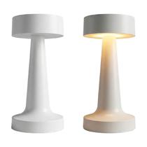 Luminária De Mesa Abajur LED Touch Três Cores Recarregável USB Para Quarto E Sala Luminária De Mesa Abajur LED Touch Três Cores Recarregável USB Para Quarto E Sala