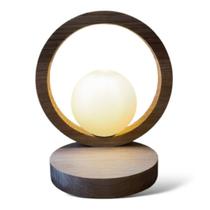 Luminaria de Mesa Arc Wood com Globo de Vidro - Ofertamo
