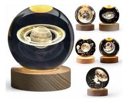 Luminária De Mesa Bola De Cristal 3d Decoração Base Madeira 675