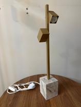 Luminária de mesa dourado fosco 2GU10 3.000k cod. 50110 - Metal domado Luminária de mesa dourado fosco 2GU10 3.000k cod. 50110 - Metal domado
