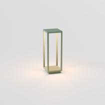 Luminária de Mesa Greta Interlight Portátil LED Verde Salvia Luminária de Mesa Greta Interlight Portátil LED Verde Salvia